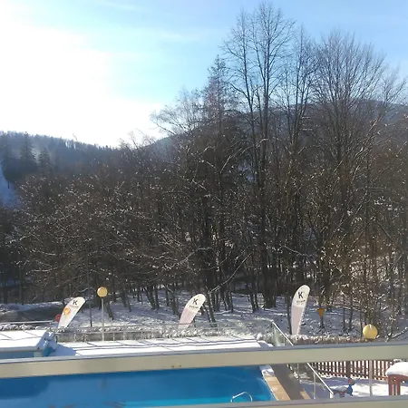 Diuna Beskidy - Dawny Kolejarz Feriested