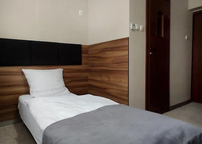 Diuna Beskidy - Dawny Kolejarz Resort Ustron