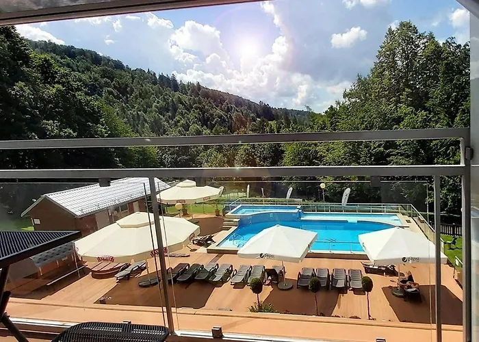 Diuna Beskidy - Dawny Kolejarz 3* אוסטראון